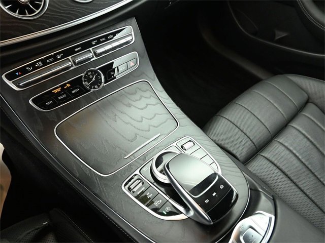 Used 2020 Mercedes-Benz E 450 4MATIC Cabriolet image 18