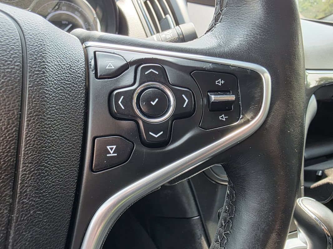Used 2016 Buick Regal Premium AWD/4WD image 24