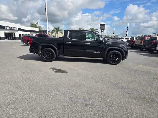 Used 2024 GMC Sierra 1500 Denali w/ Denali Reserve Package AWD/4WD image 4