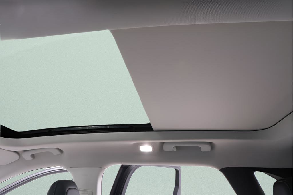 Used 2021 Ford Escape Titanium w/ Titanium Elite Package image 10