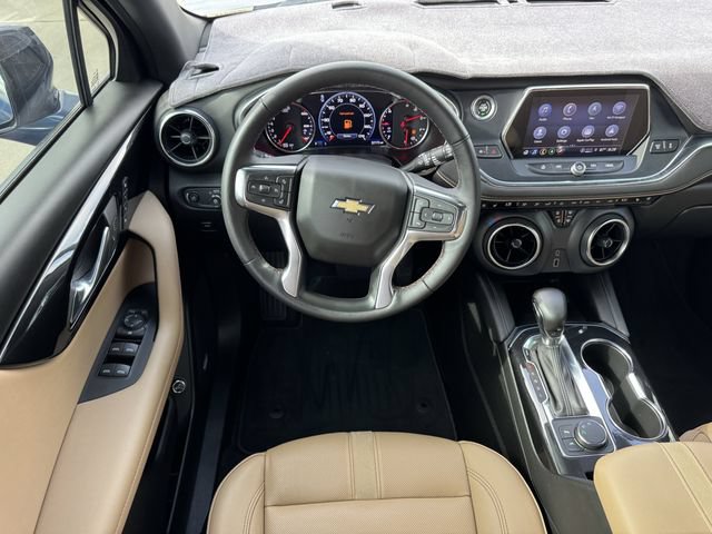 Used 2022 Chevrolet Blazer Premier w/ Enhanced Convenience Package FWD image 10