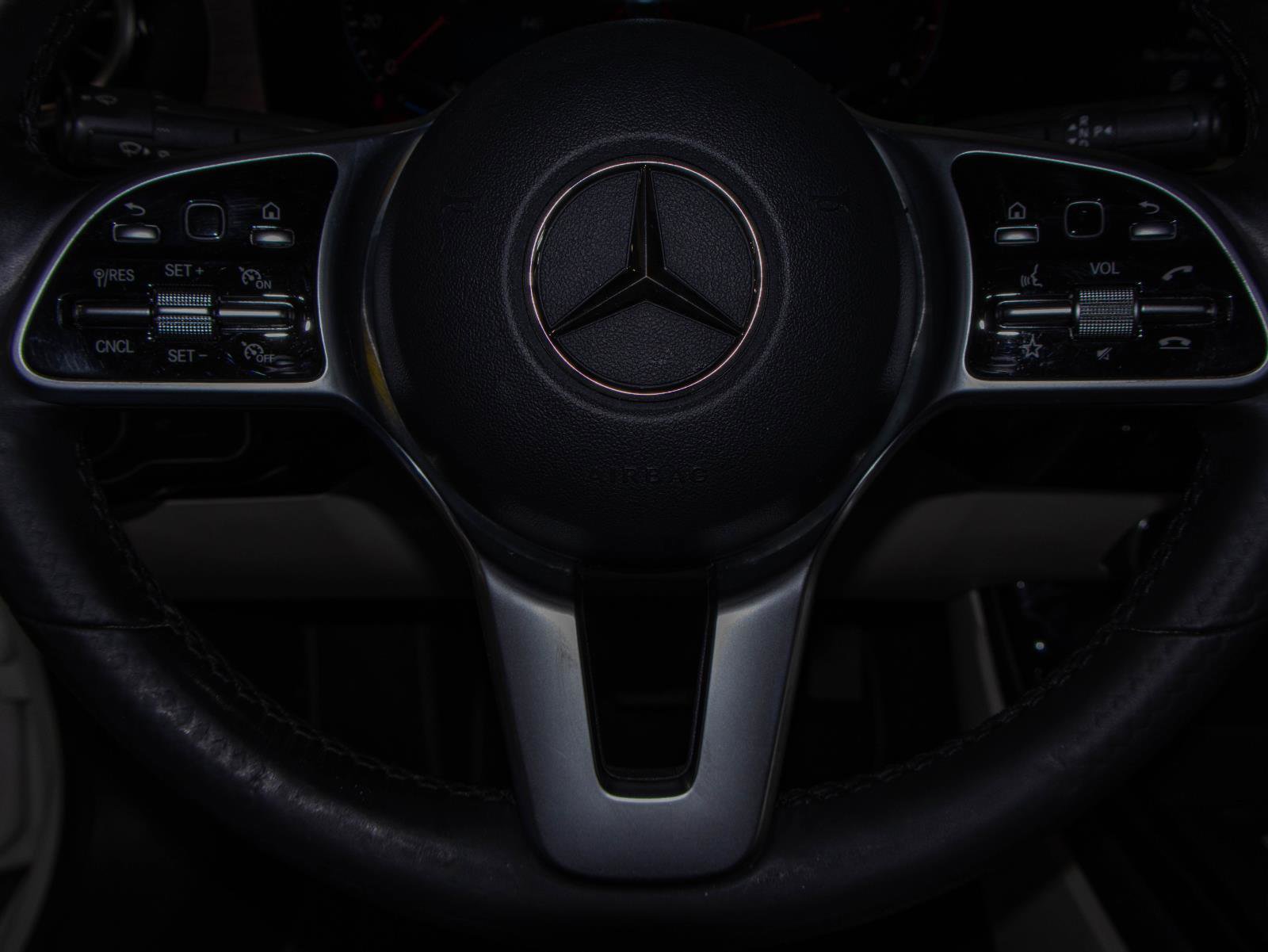 Used 2021 Mercedes-Benz CLA 250 4MATIC w/ Premium Package image 11
