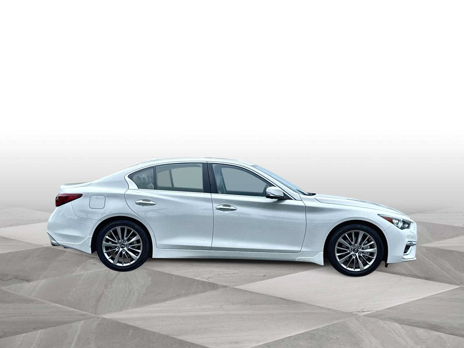 Used 2023 INFINITI Q50 Luxe w/ Cargo Package RWD image 9