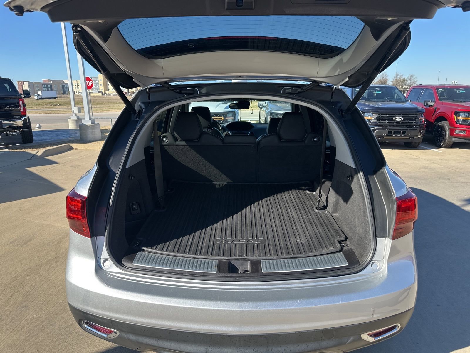 Used 2015 Acura MDX SH-AWD w/ Technology Package image 9