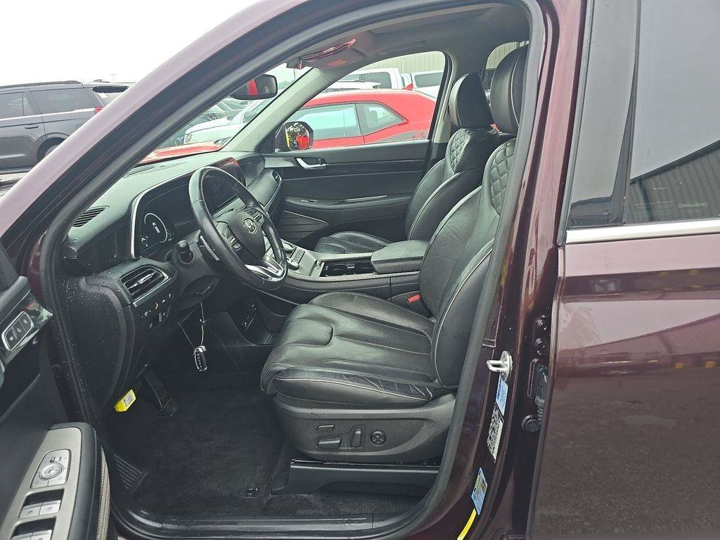 Used 2021 Hyundai Palisade Limited FWD image 12