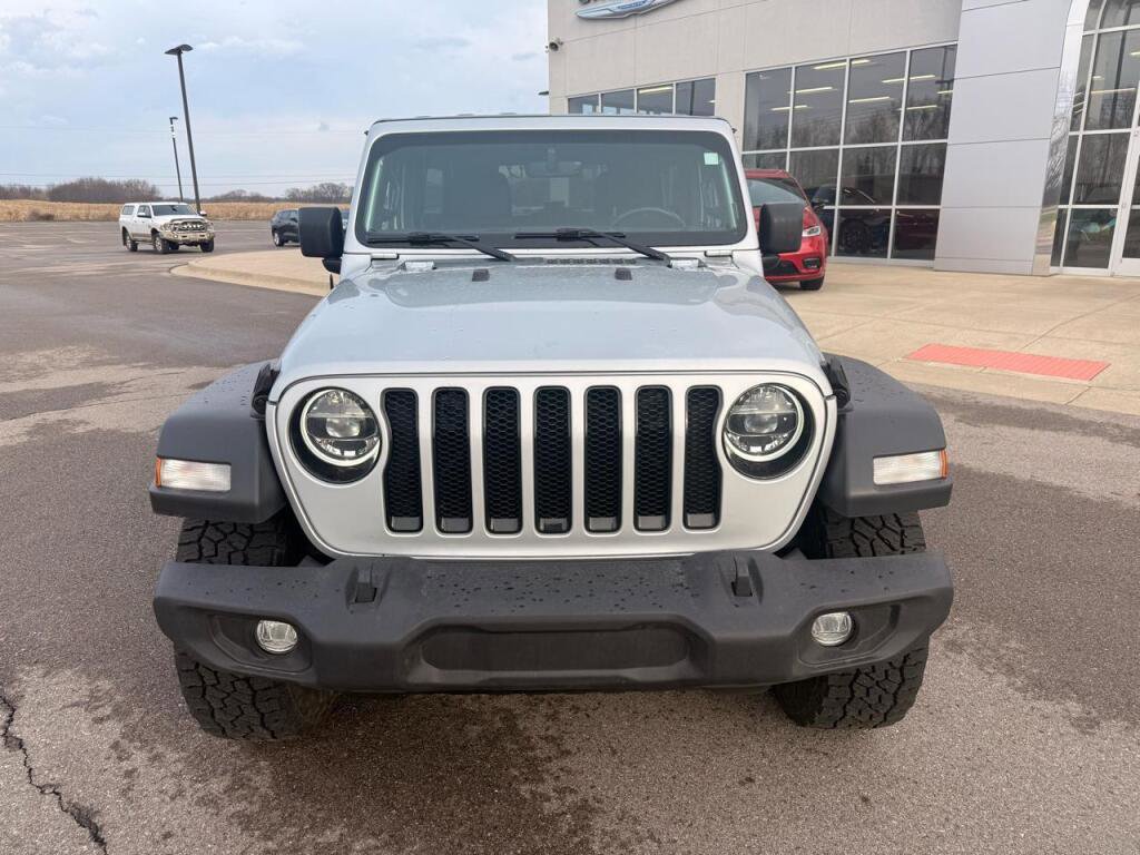 Used 2022 Jeep Wrangler Unlimited Sport AWD/4WD image 8
