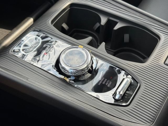 New 2026 Jeep Cherokee Overland AWD/4WD image 19