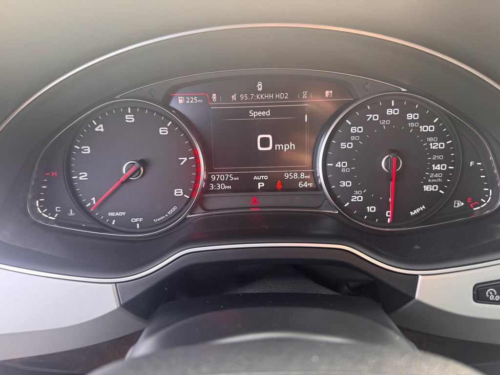 Used 2019 Audi Q7 2.0T Premium w/ Convenience Package AWD/4WD image 18