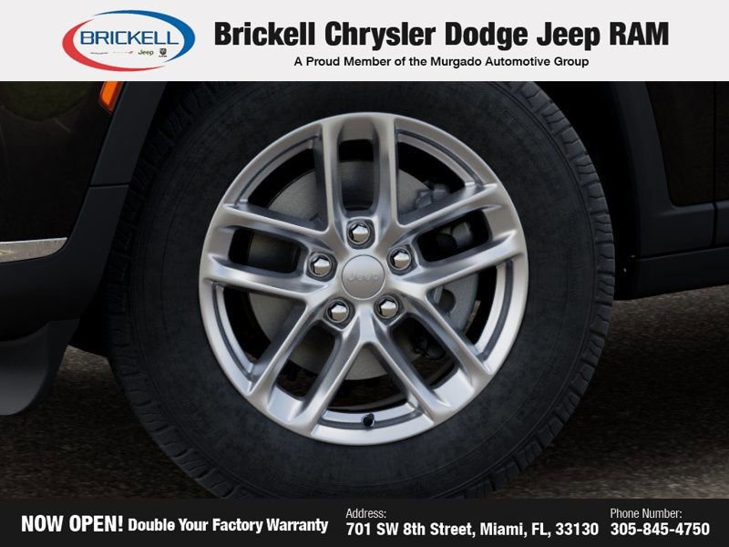 New 2026 Jeep Grand Cherokee L Laredo AWD/4WD image 8