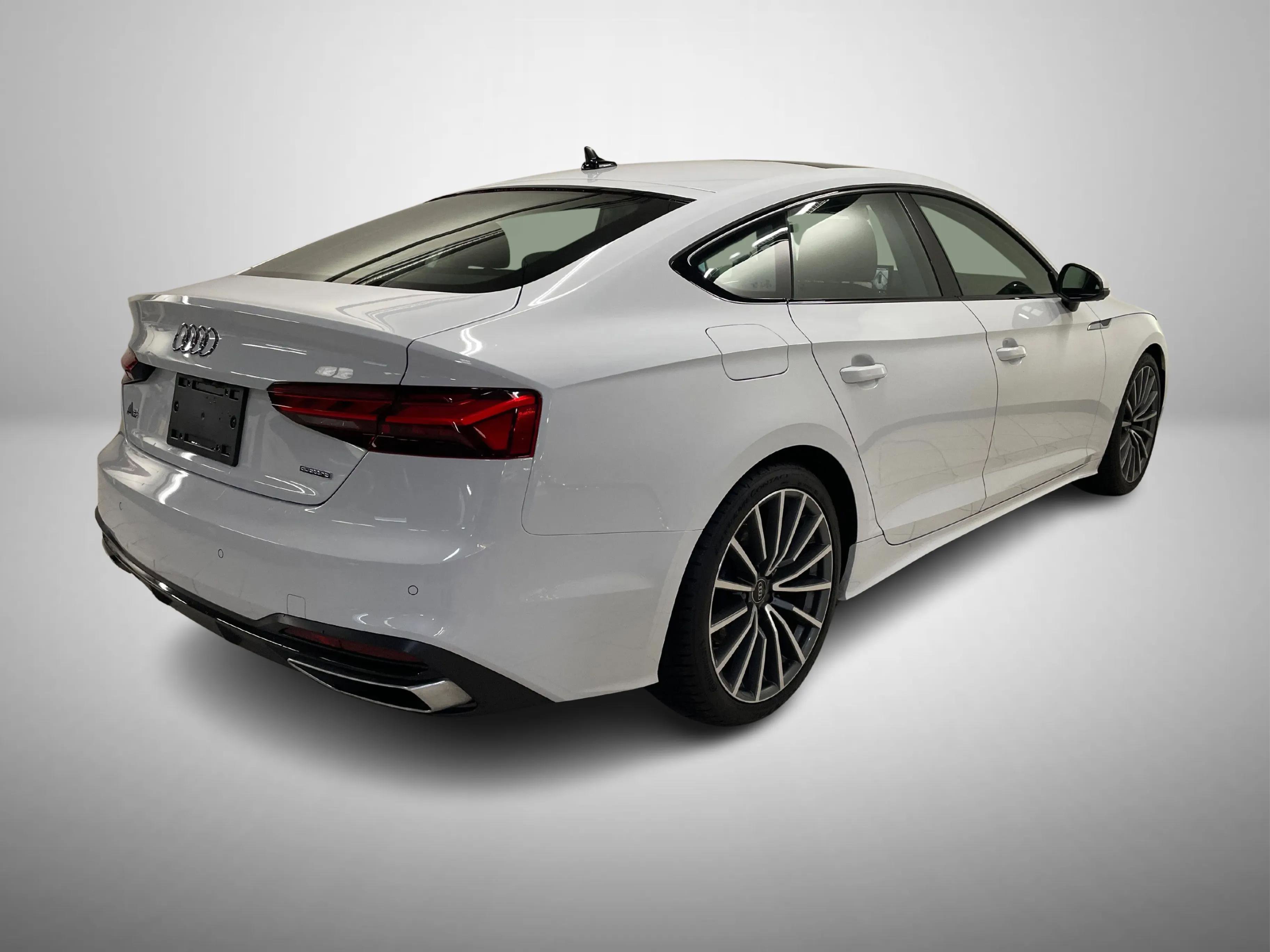 Used 2022 Audi A5 2.0T Premium Plus w/ Premium Plus image 3