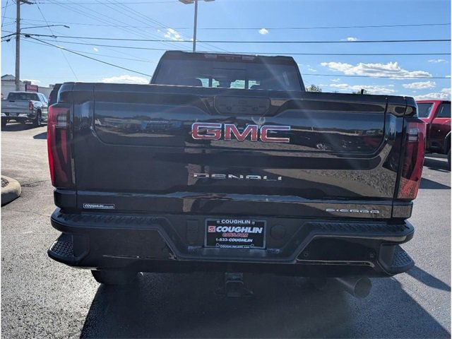 New 2026 GMC Sierra 3500 Denali w/ Denali Reserve Package image 6