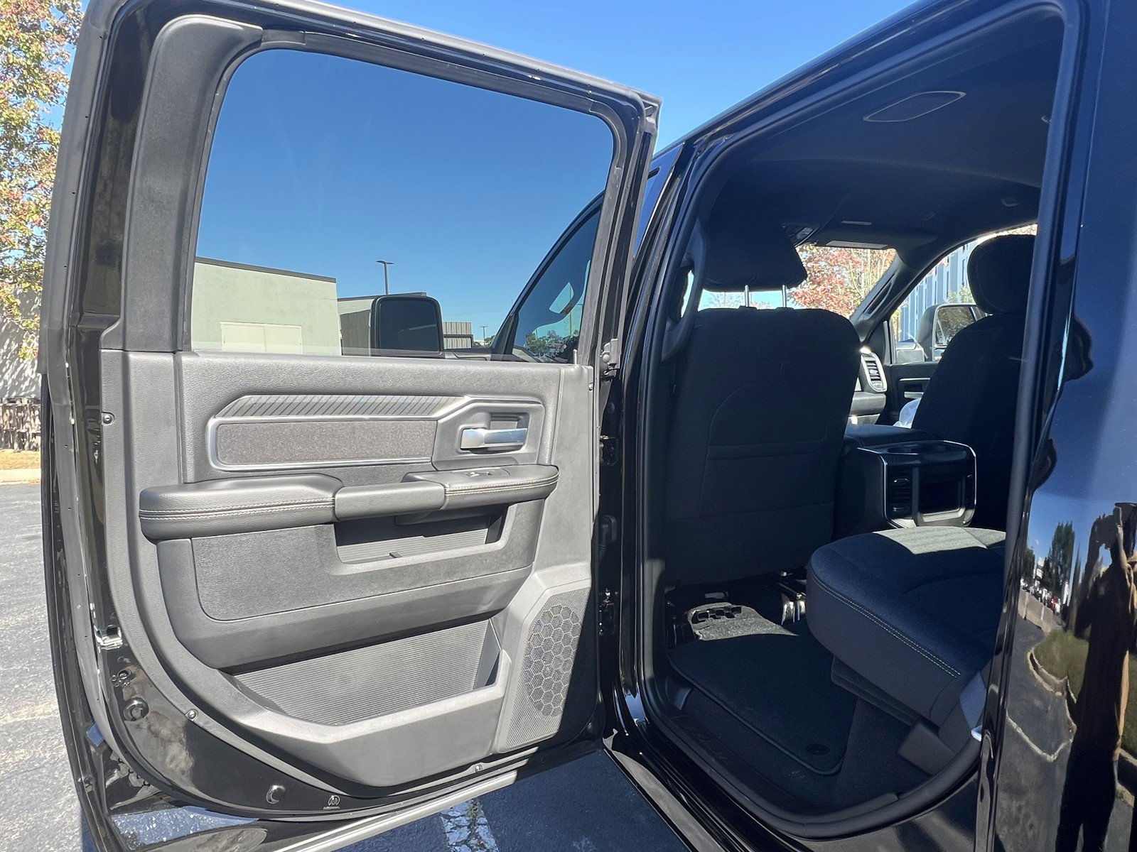 New 2025 RAM 2500 Big Horn image 10