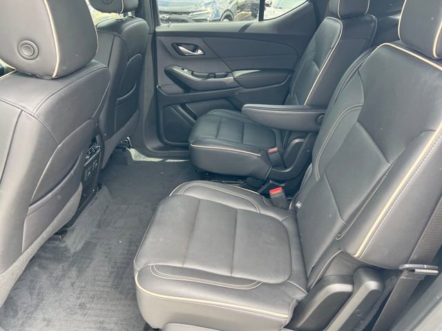 Certified 2022 Chevrolet Traverse Premier w/ Redline Edition AWD/4WD image 23