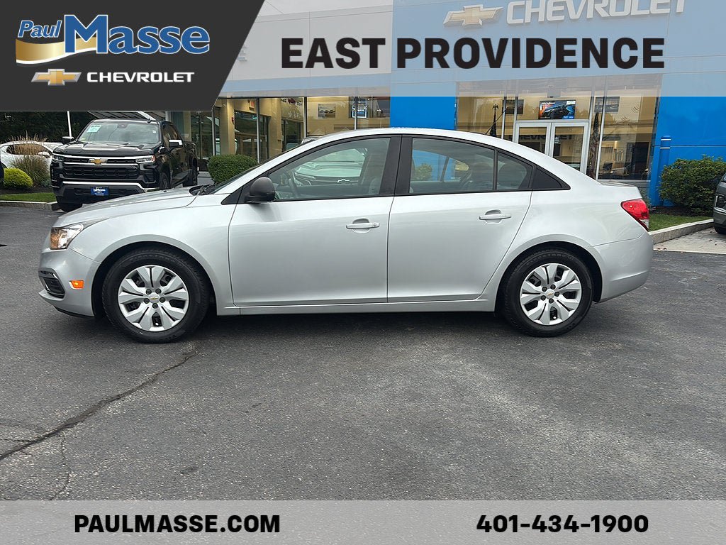 Certified 2015 Chevrolet Cruze LS FWD image 4
