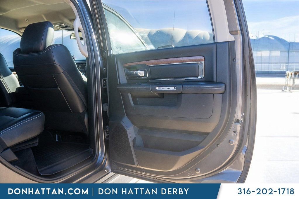 Used 2018 RAM 1500 Laramie w/ Convenience Group image 20