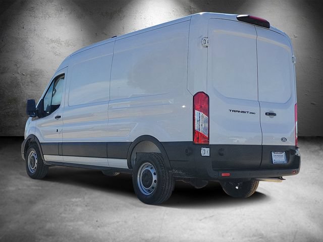 New 2026 Ford Transit 250 148 Medium Roof RWD image 4
