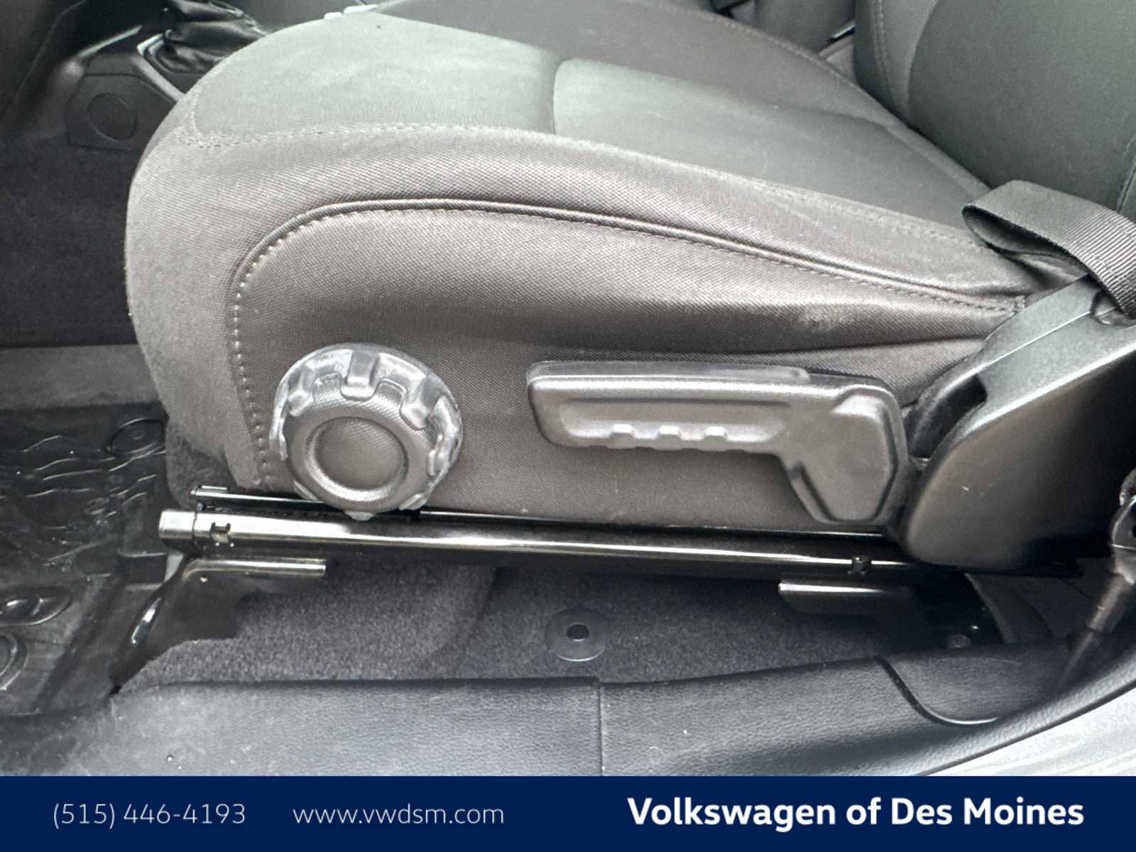 Used 2021 Jeep Wrangler Unlimited Willys image 25