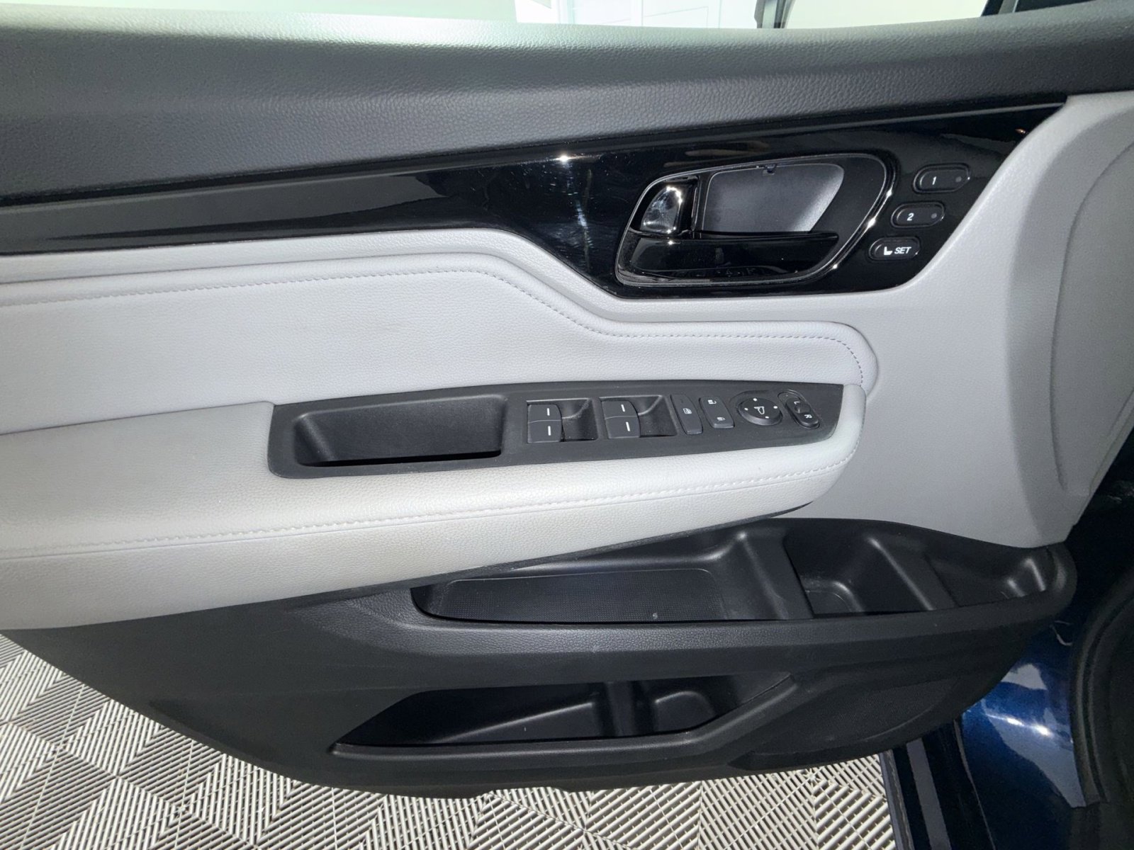 Used 2022 Honda Odyssey Touring image 15