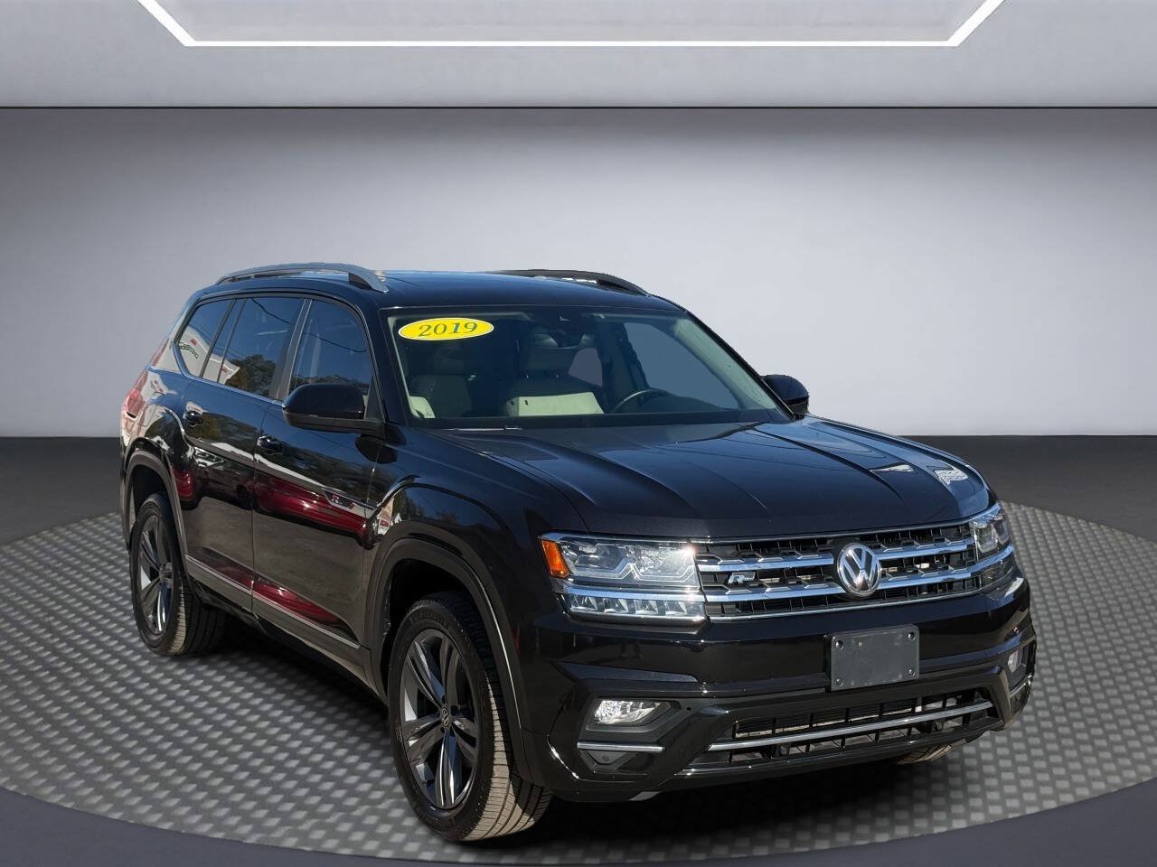 Used 2019 Volkswagen Atlas SEL R-Line