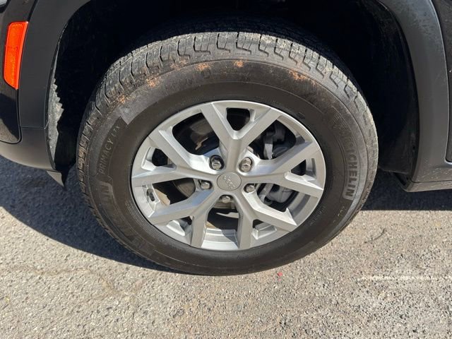 Certified 2023 Jeep Grand Cherokee Limited AWD/4WD image 8