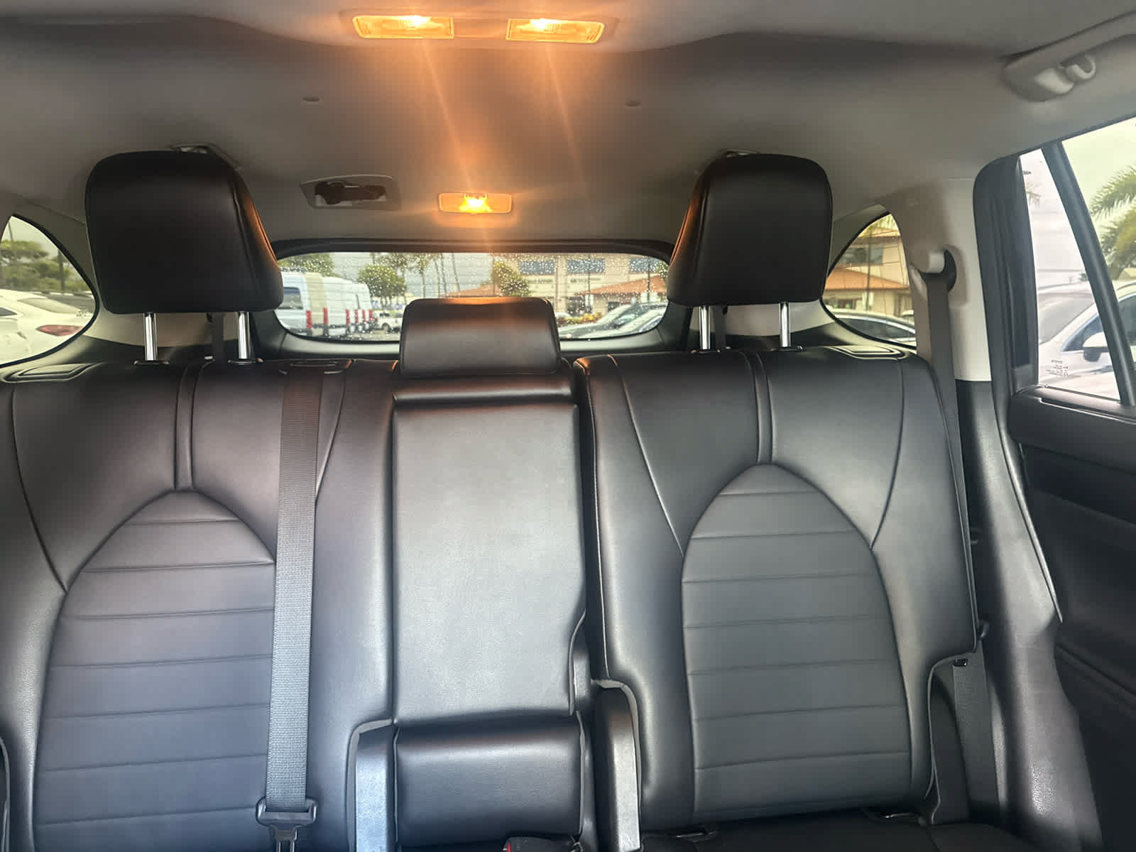 Used 2023 Toyota Highlander XLE FWD image 27