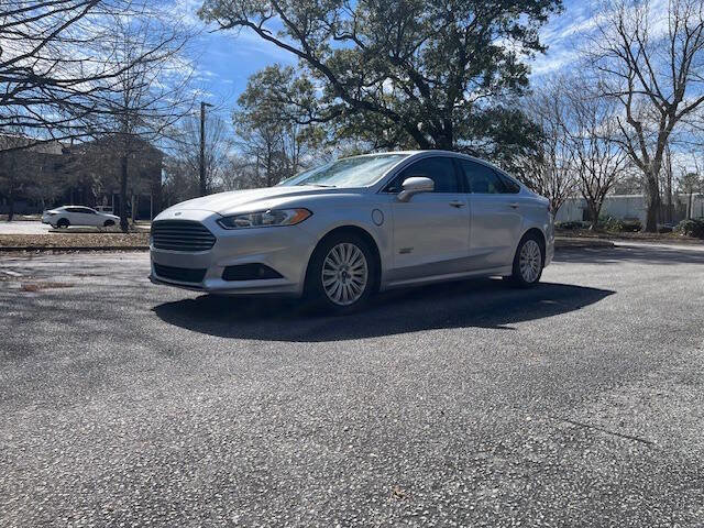 Used 2015 Ford Fusion Energi SE image 1