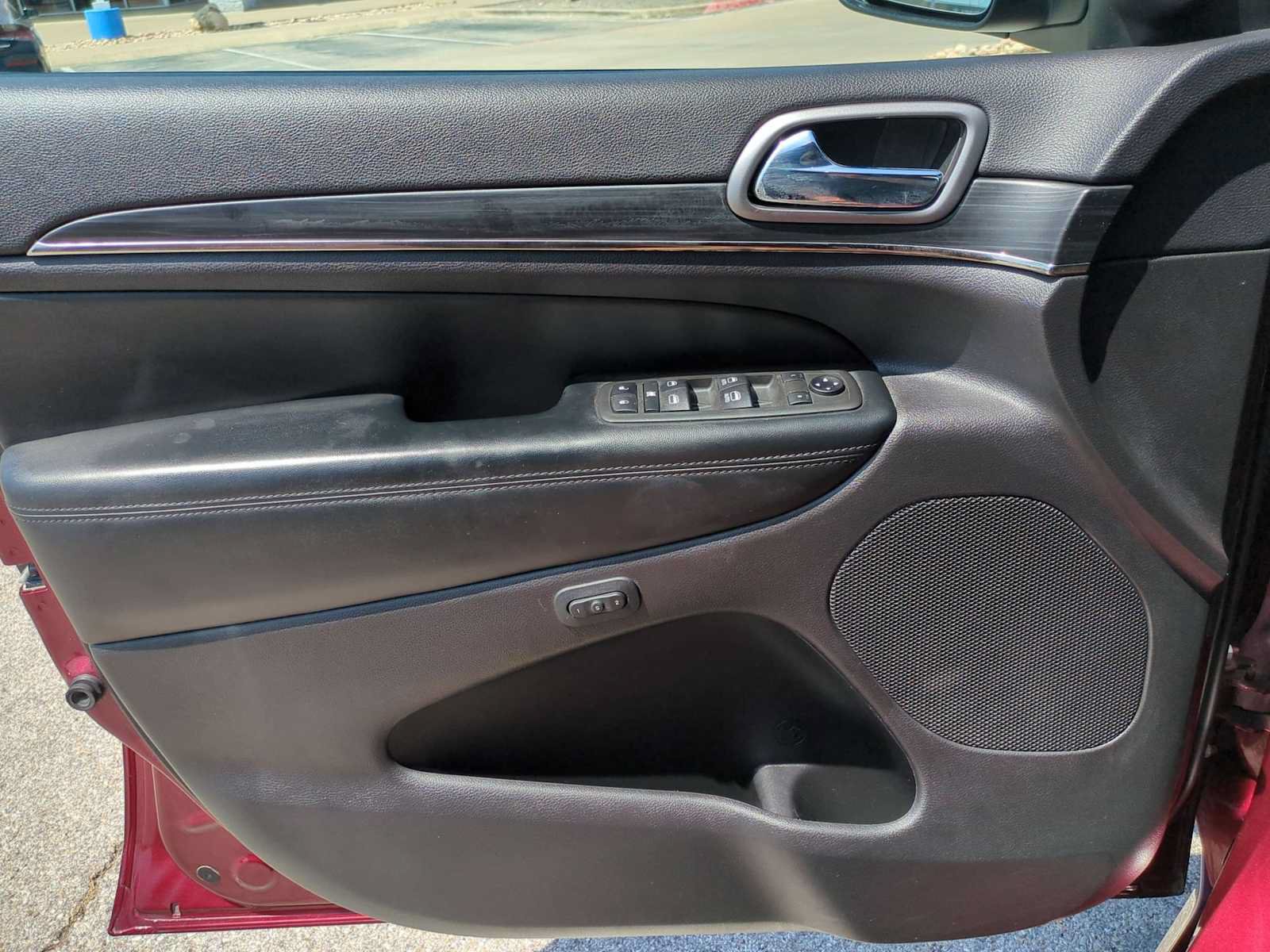 Used 2021 Jeep Grand Cherokee Limited X RWD image 23