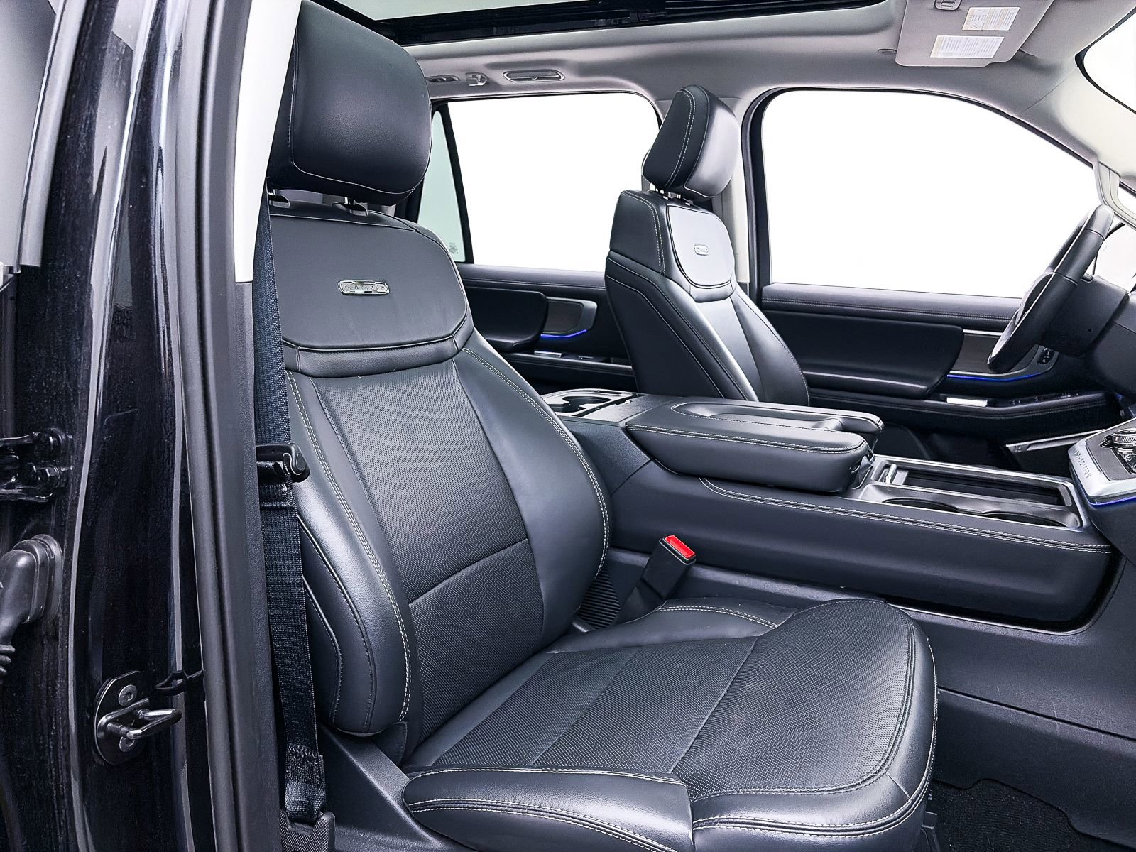 Used 2025 Ford Expedition Max Platinum image 54