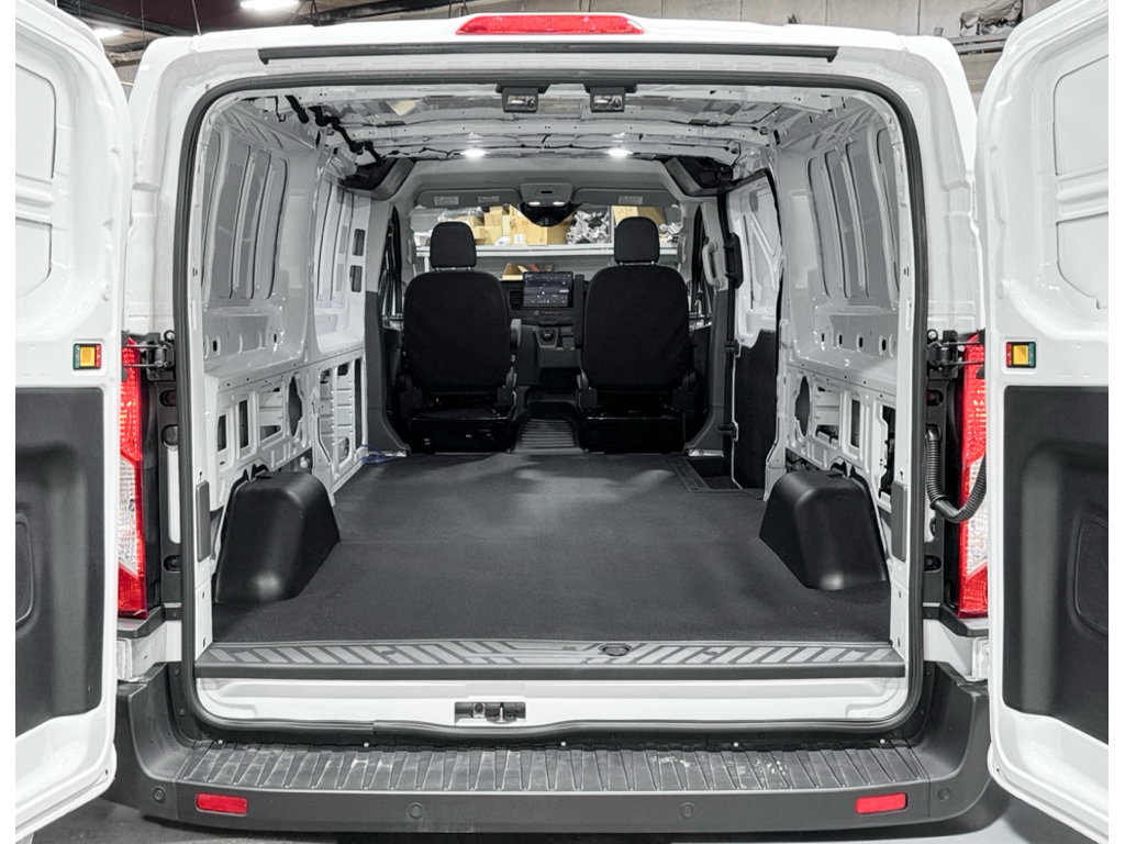 Used 2024 Ford E-Transit Low Roof RWD image 25