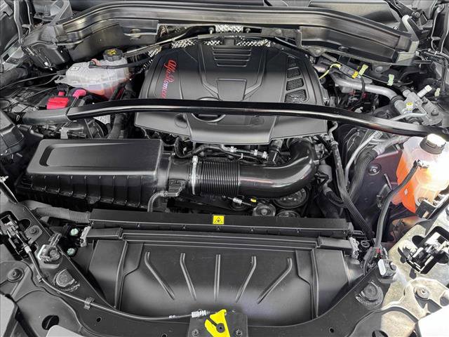 Used 2021 Alfa Romeo Stelvio Ti Sport image 22