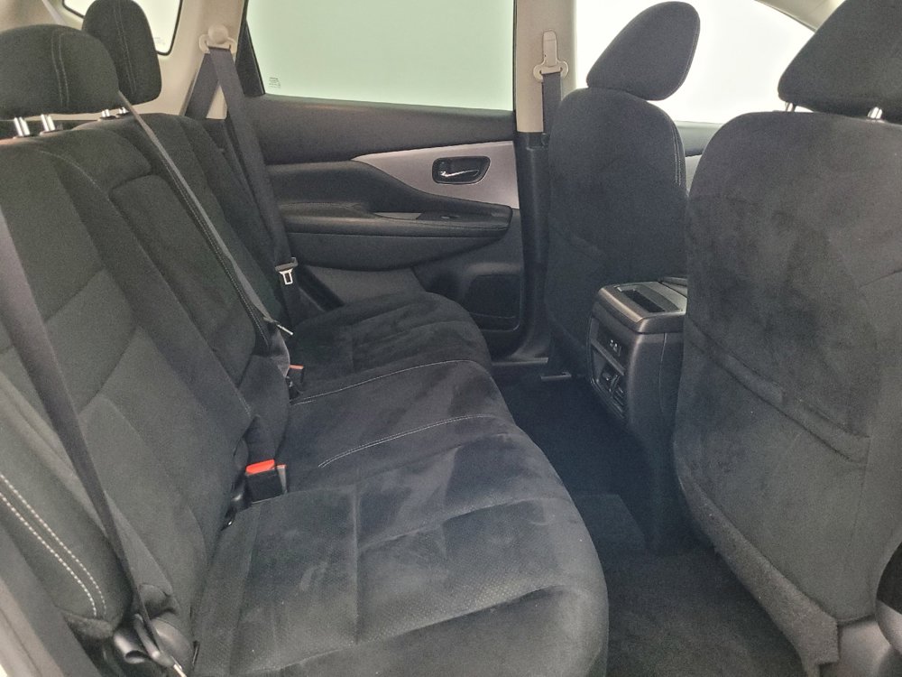 Used 2019 Nissan Murano S image 19