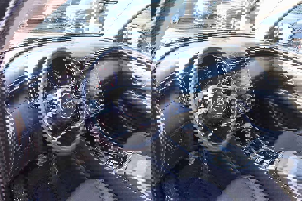 Certified 2022 Hyundai Tucson SEL w/ Cargo Package image 23