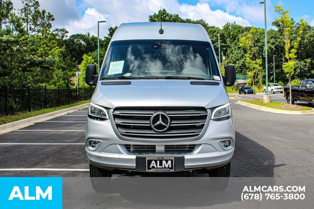 Used 2023 Mercedes-Benz Sprinter 3500 w/ Parking Package image 9