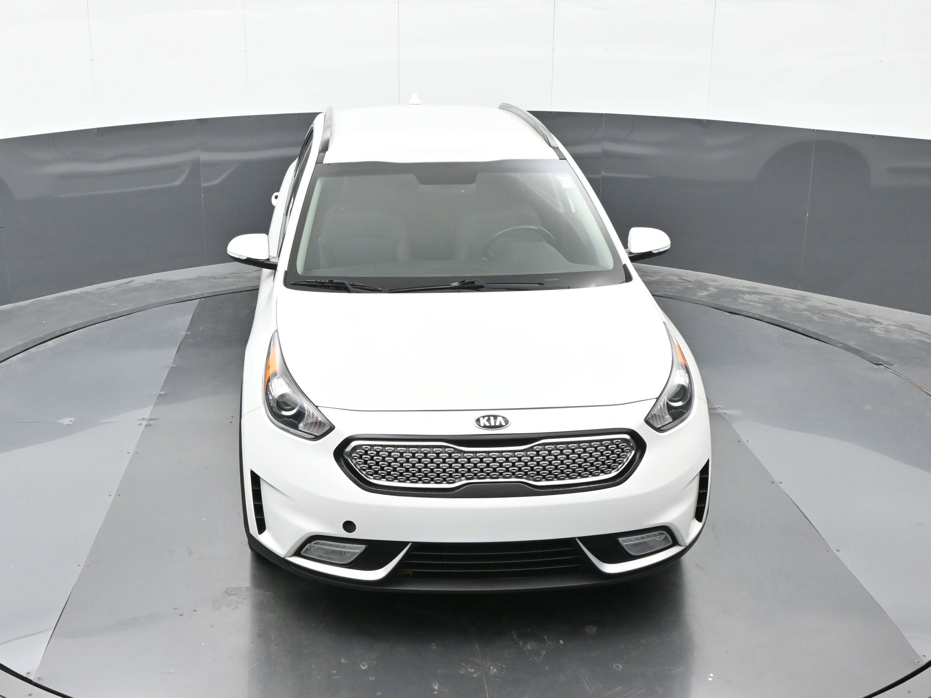 Used 2019 Kia Niro S Touring image 31
