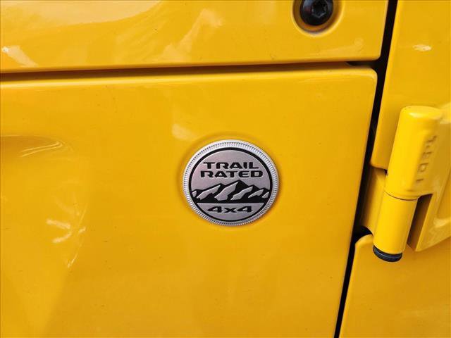 Used 2019 Jeep Wrangler Sport image 3