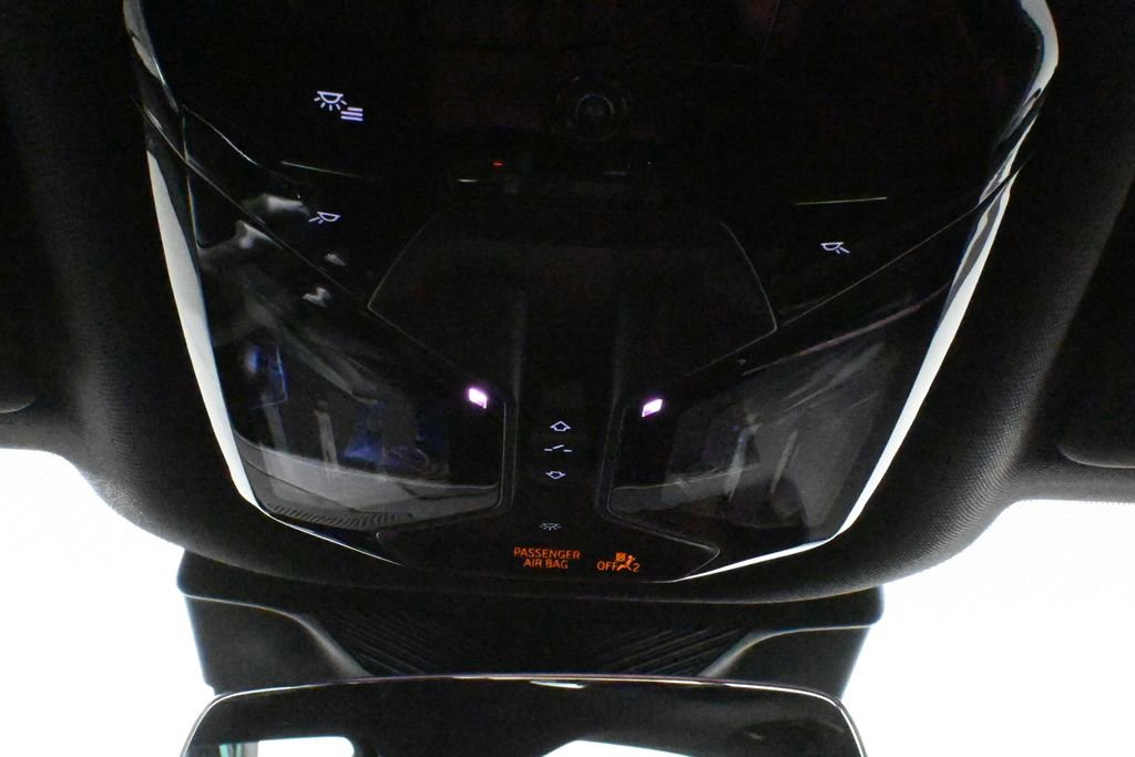 Used 2026 BMW 530i xDrive w/ Premium Package image 21