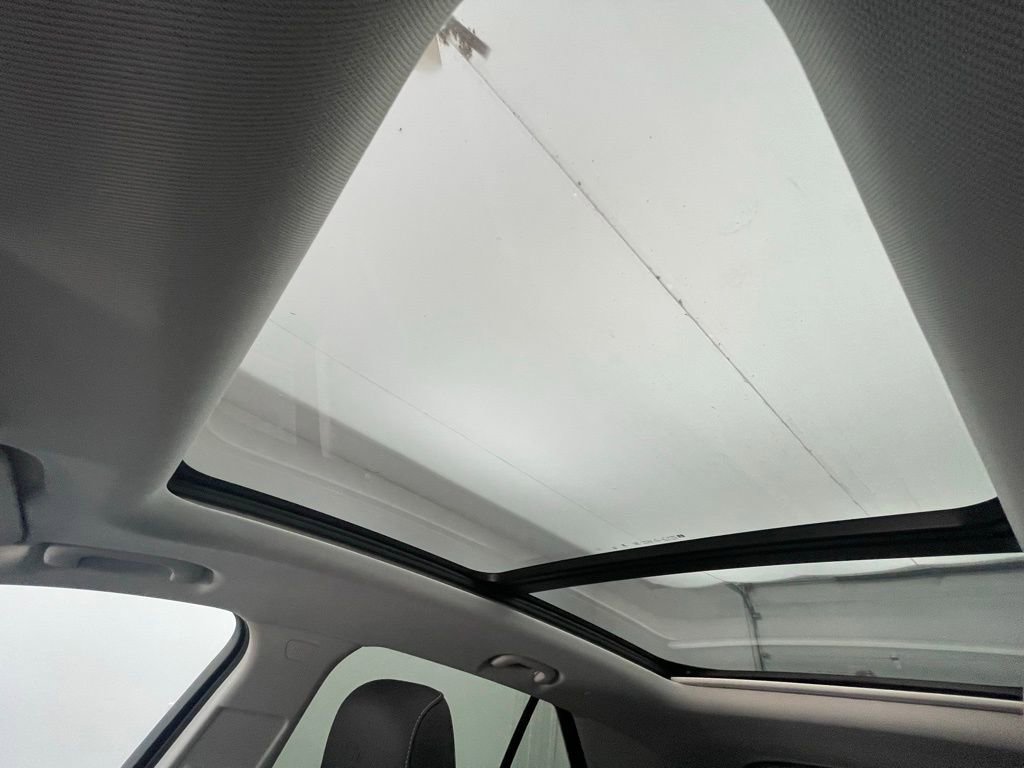 New 2025 Buick Envision Sport Touring image 11