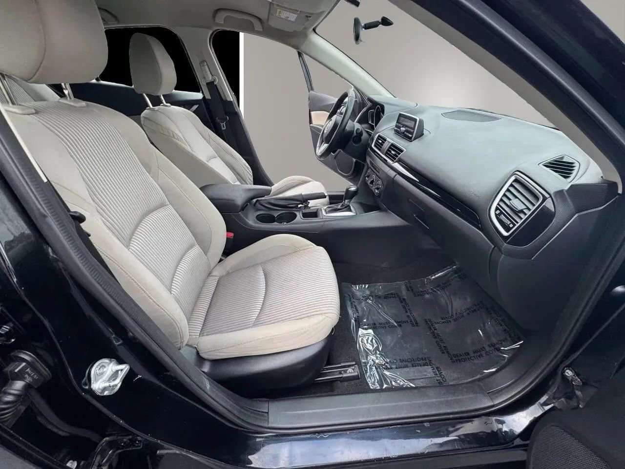 Used 2014 MAZDA MAZDA3 i Touring image 13
