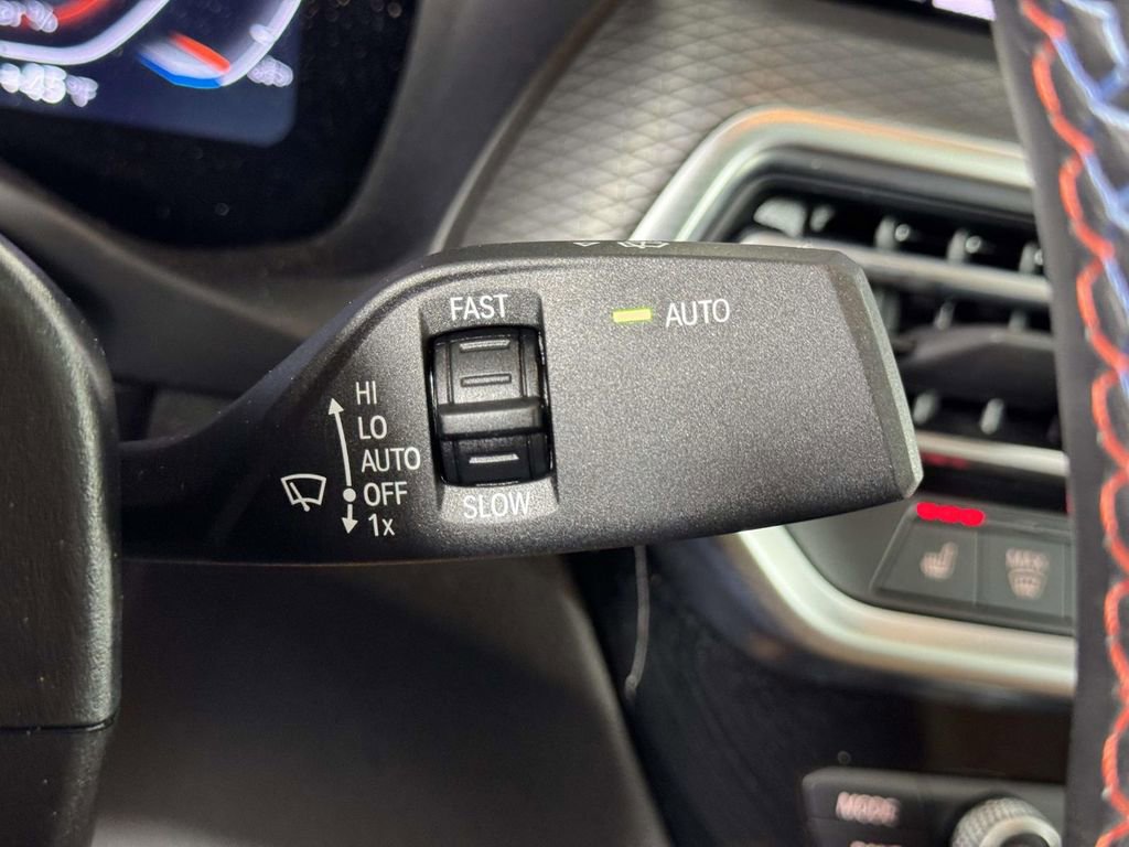 Used 2024 BMW X4 M40i w/ Premium Package image 24