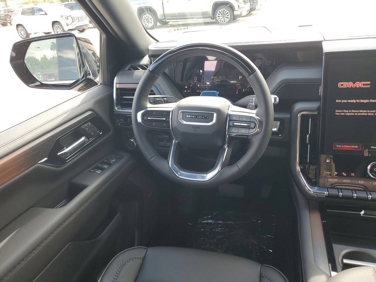 New 2026 GMC Yukon XL Denali w/ Denali Reserve Package AWD/4WD image 13