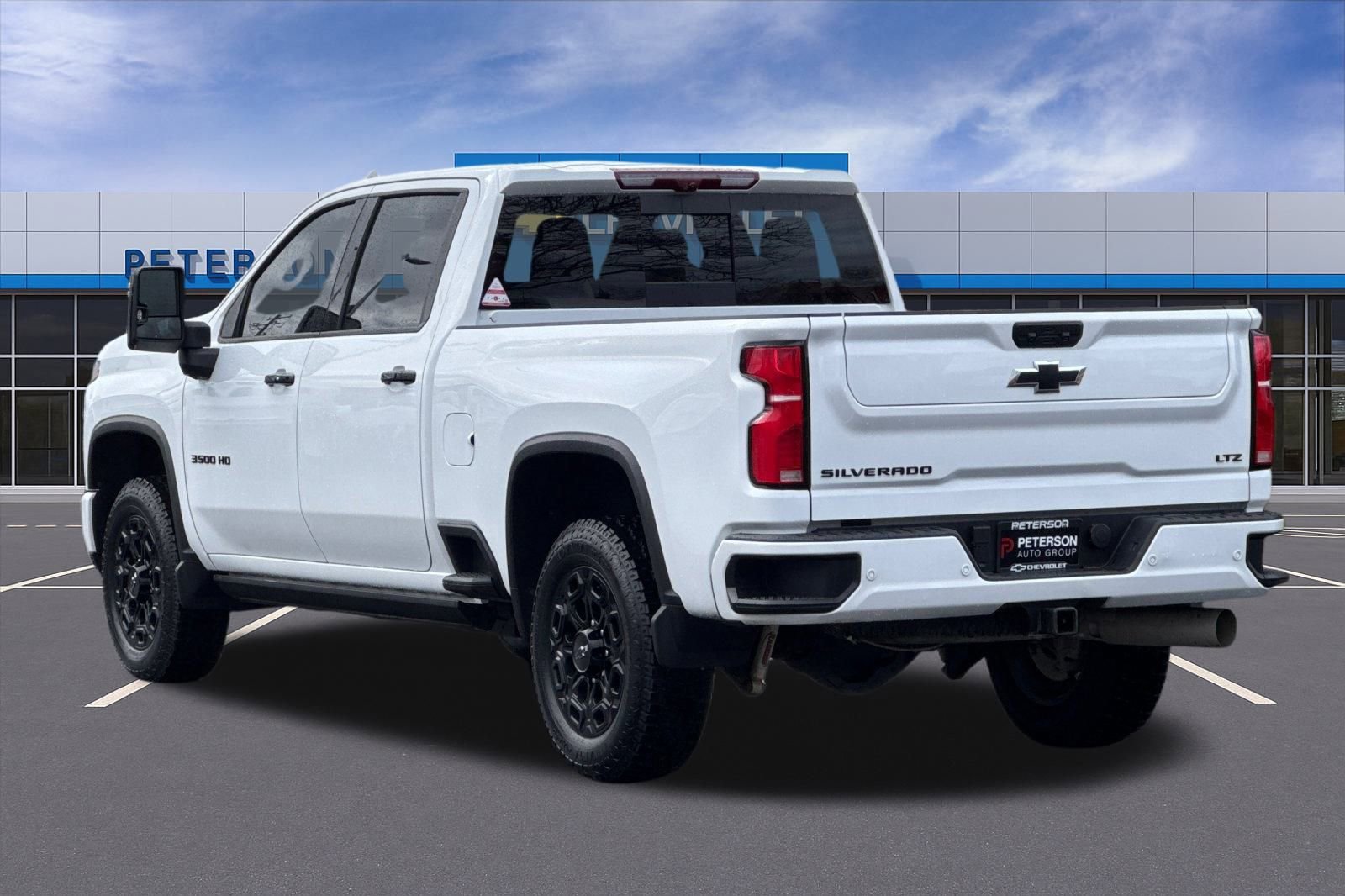 Certified 2024 Chevrolet Silverado 3500 LTZ w/ LTZ Plus Package image 6