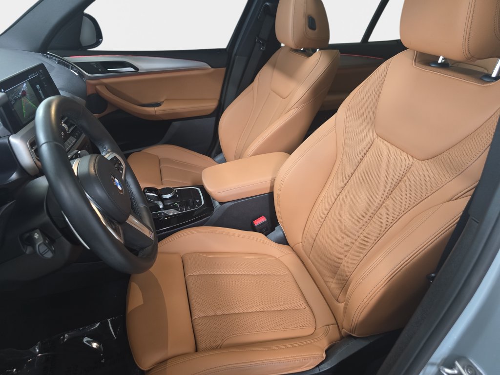 Used 2024 BMW X3 sDrive30i w/ M Sport Package RWD image 17