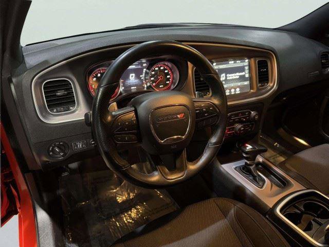 Used 2022 Dodge Charger SXT AWD/4WD image 34