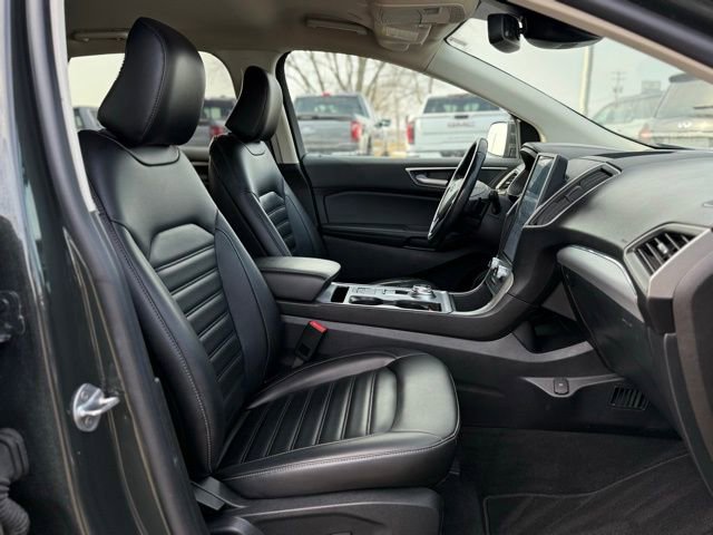 Certified 2022 Ford Edge SEL w/ Convenience Package image 16