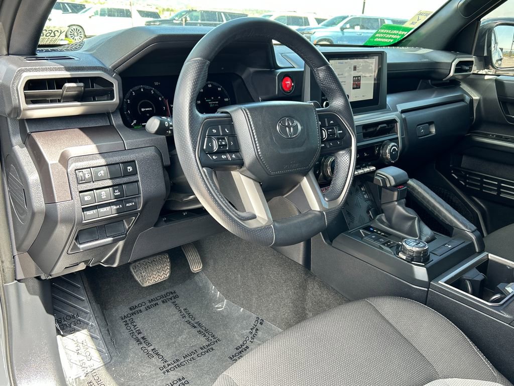 Used 2025 Toyota 4Runner TRD Off-Road AWD/4WD image 7