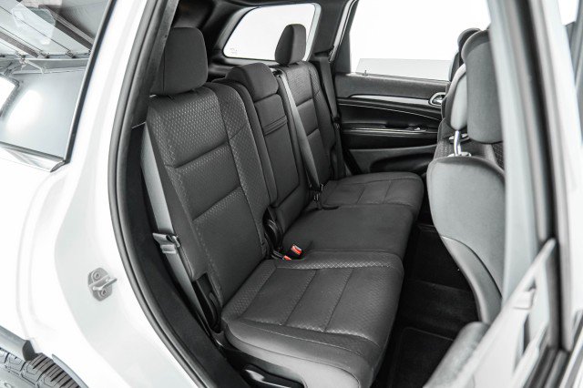 Used 2018 Jeep Grand Cherokee Laredo image 30