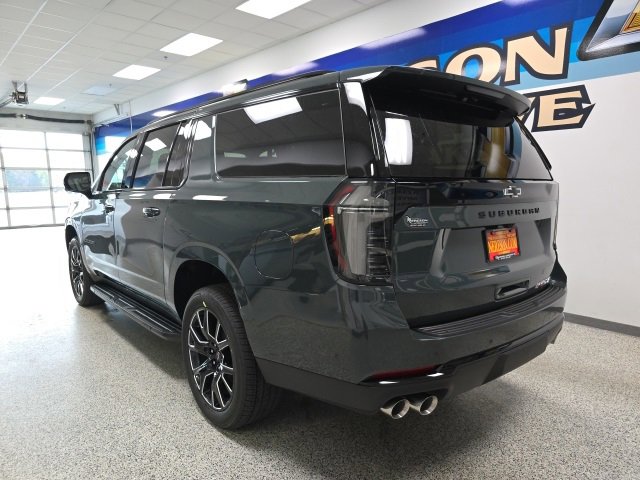 New 2026 Chevrolet Suburban RST image 5