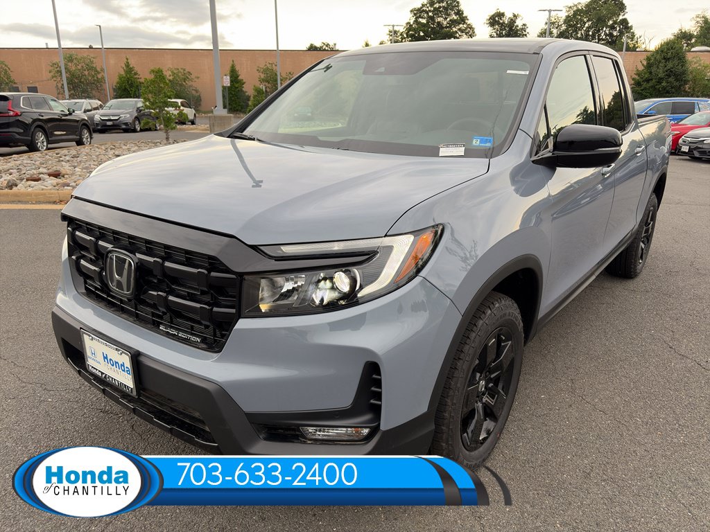 New 2026 Honda Ridgeline Black Edition image 3