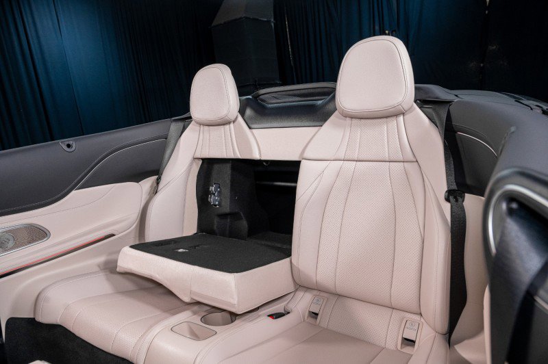 New 2026 Mercedes-Benz CLE 300 4MATIC Cabriolet image 32
