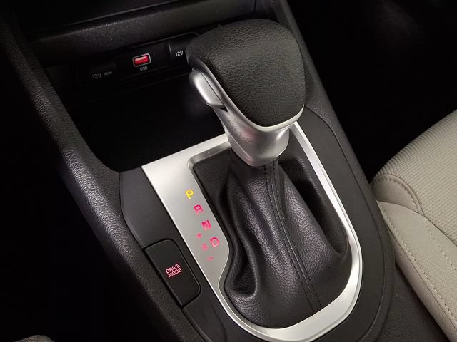 Used 2023 Kia Forte LXS w/ LXS Technology Package FWD image 16